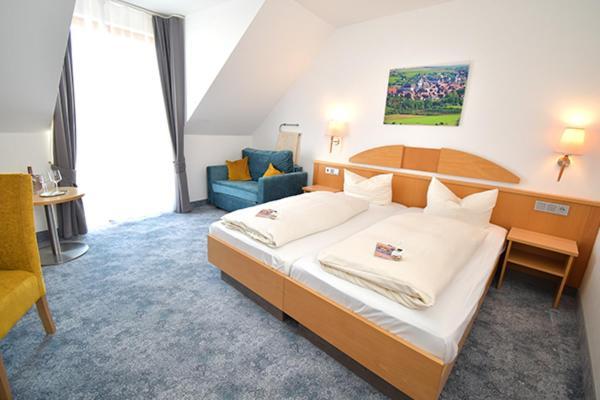 Akzent Hotel Franziskaner Dettelbach Eksteriør billede